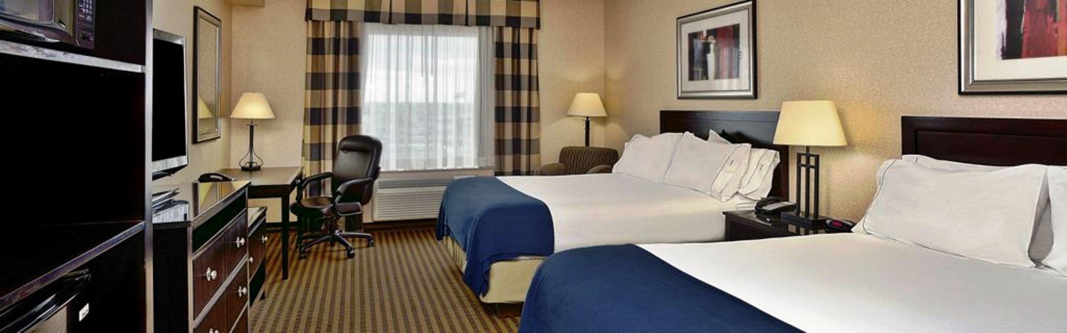 Newmarket Hotel And Suites Екстер'єр фото