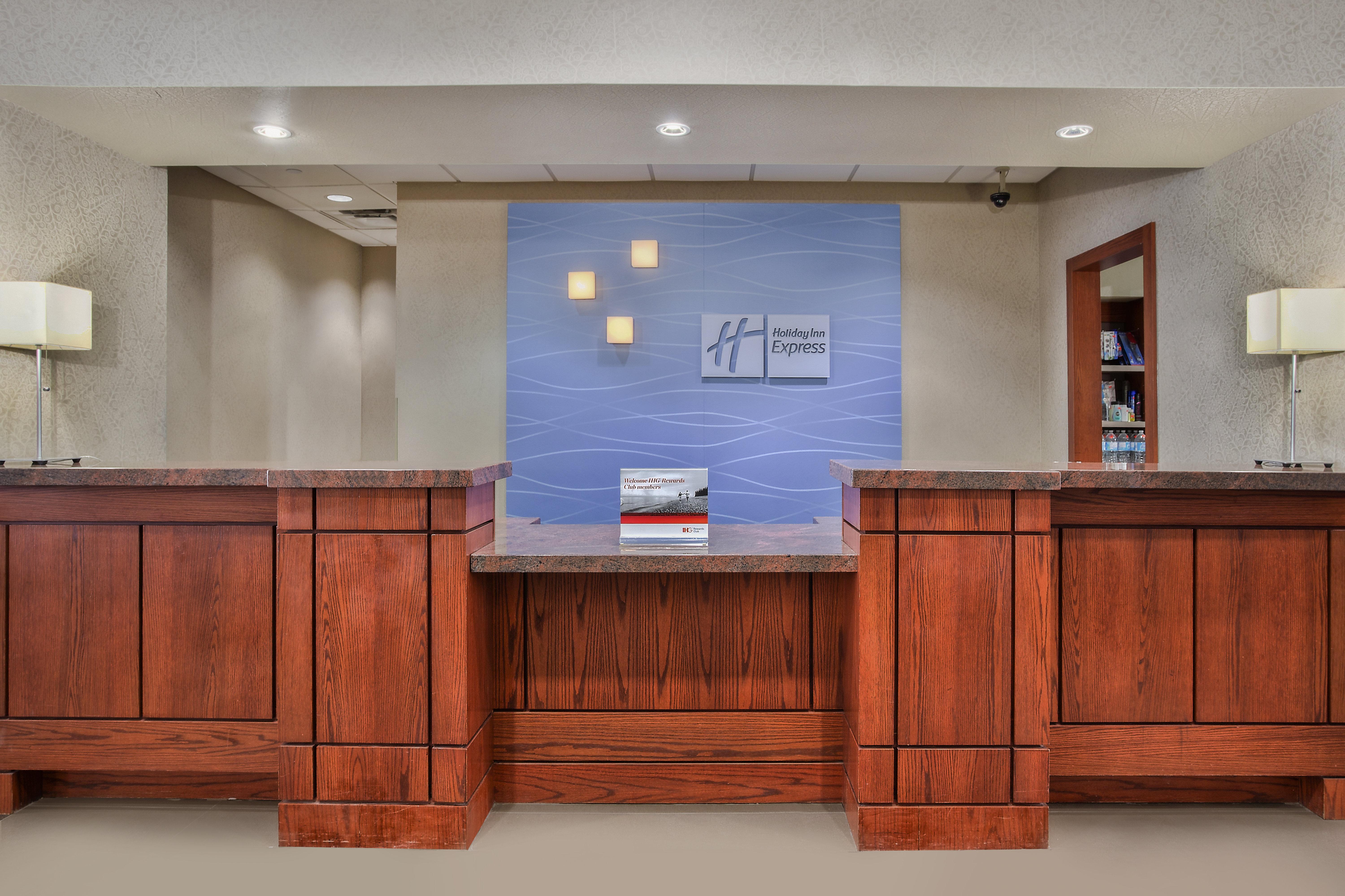 Newmarket Hotel And Suites Екстер'єр фото