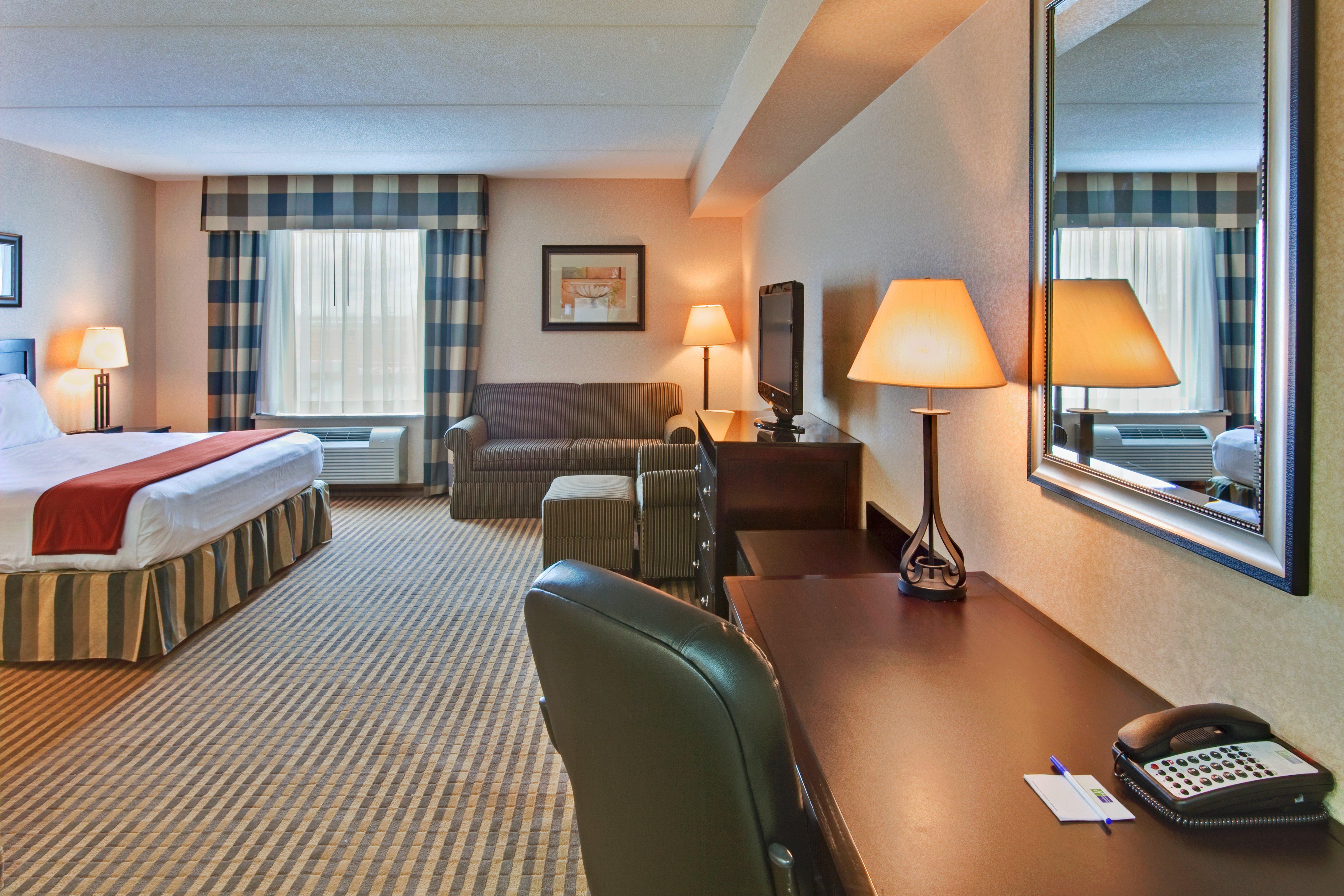 Newmarket Hotel And Suites Екстер'єр фото