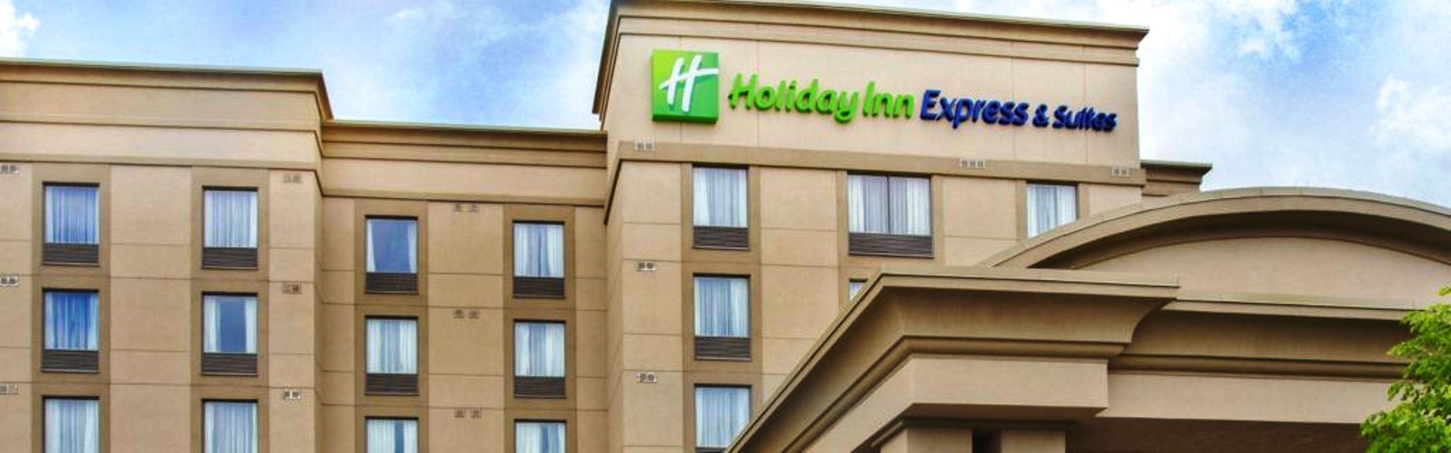 Newmarket Hotel And Suites Екстер'єр фото